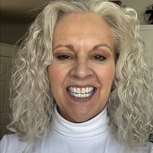 Meet your Posher, Karen